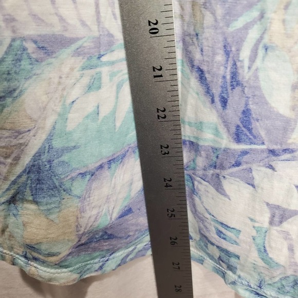 Chico's Blouse Women's XSmall Blue Button Floral Tropical Blue Purple Soft - Picture 8 of 9